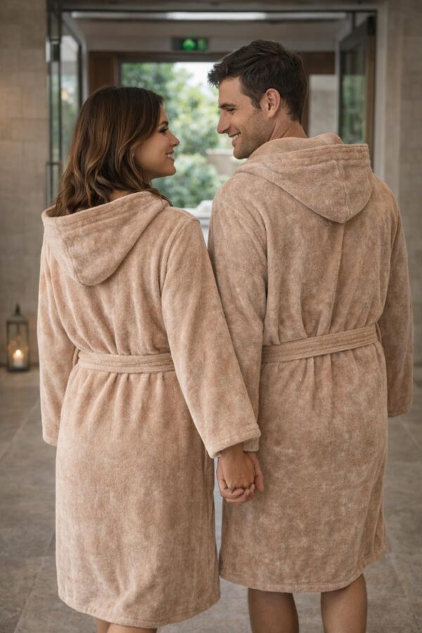 Accappatoio con Cappuccio 100%Cotone Ciniglia